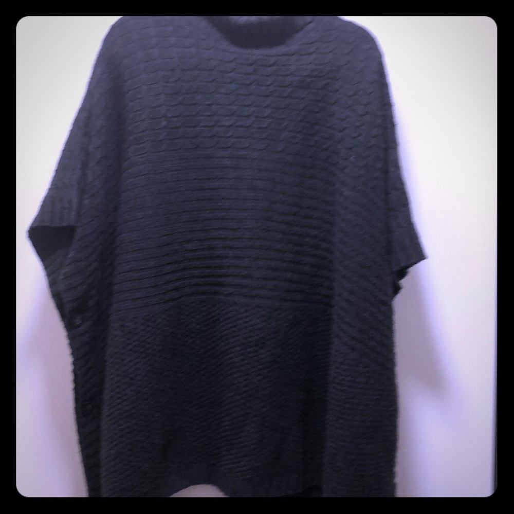 Sweater/Cape